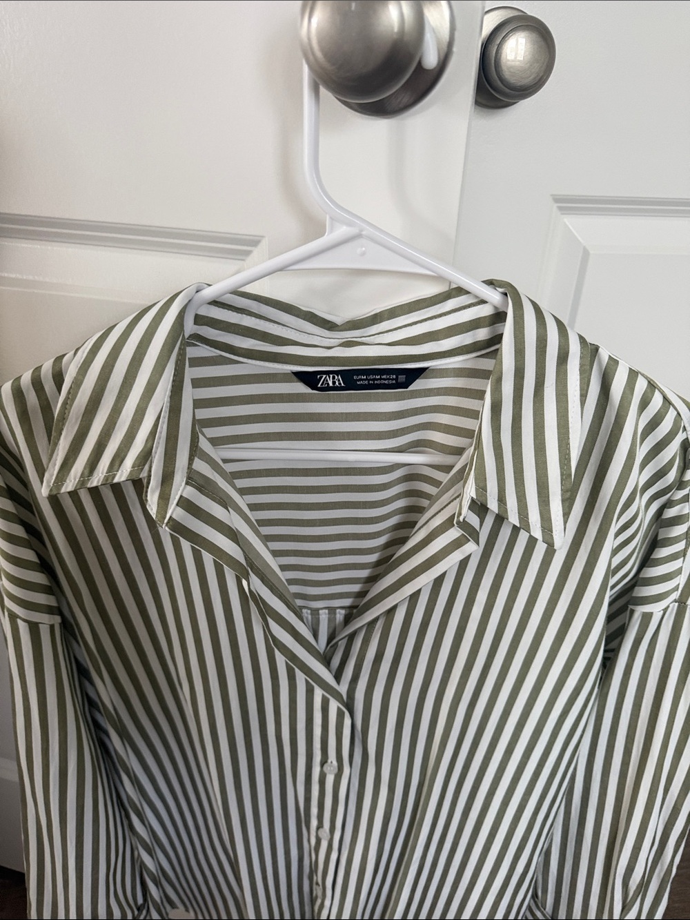 Zara striped button down - Picture 2 of 2